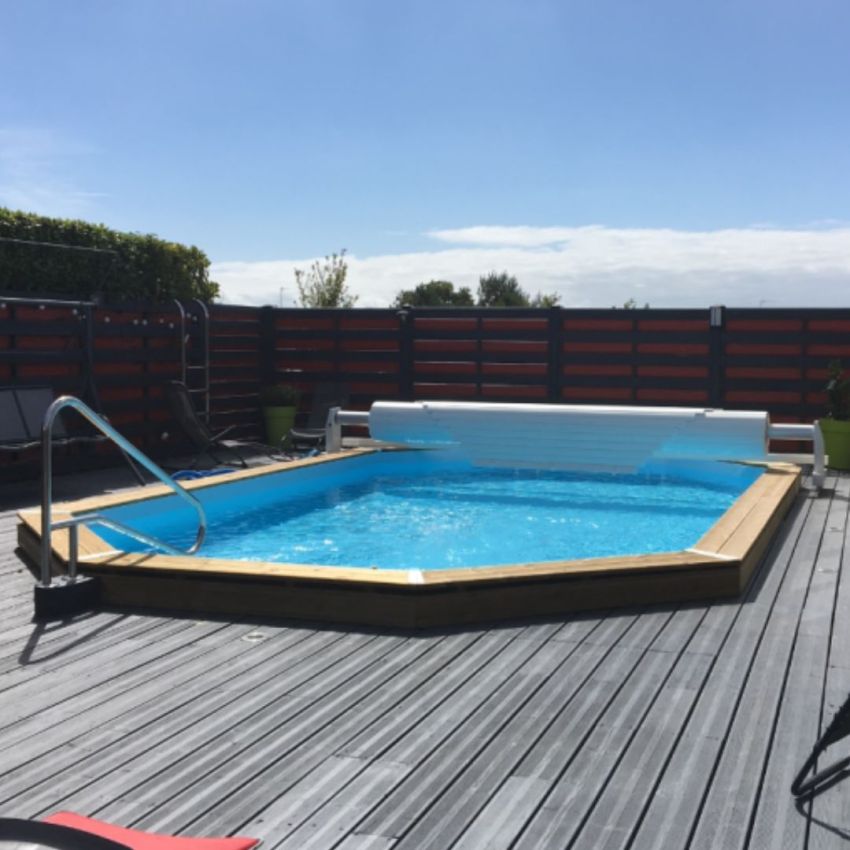 Piscine Bois Lucci Octogonale allongée avec Plage immergée + Escalier 415x265x131cm