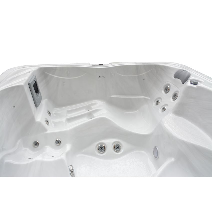 Spa Carré SPARK 24 jets 5 places et plus